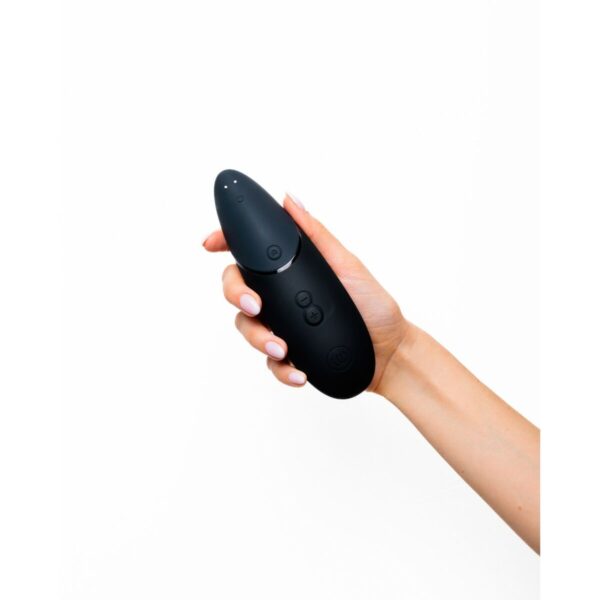 Ssący masażer do Łechtaczki Womanizer WOM180-BLACK Czarny - obrazek 4